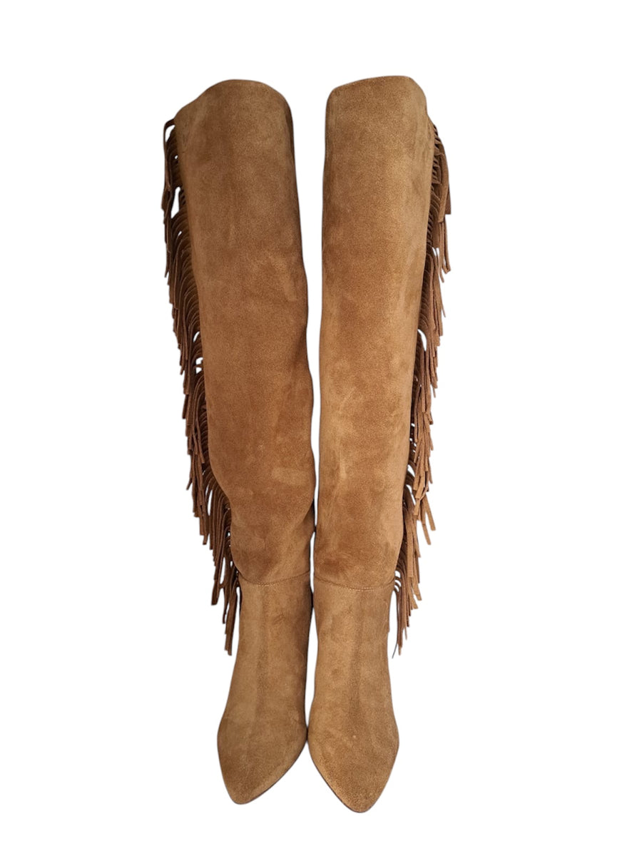 Giselle Camel
